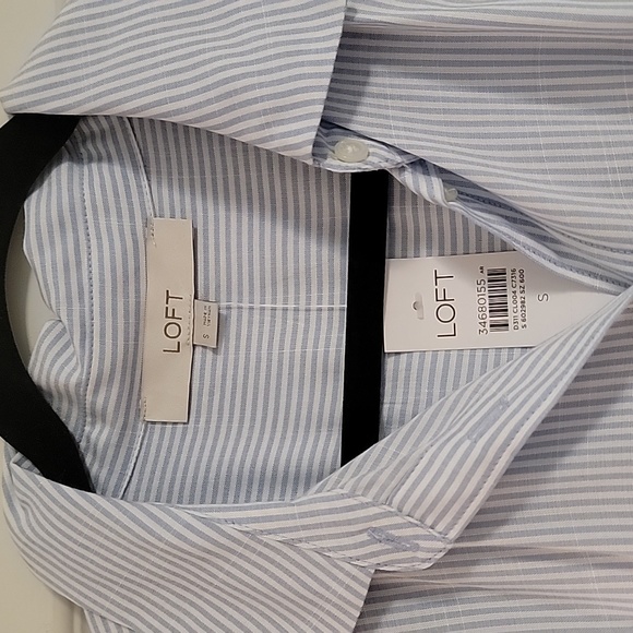 Loft Button down top - Picture 2 of 4